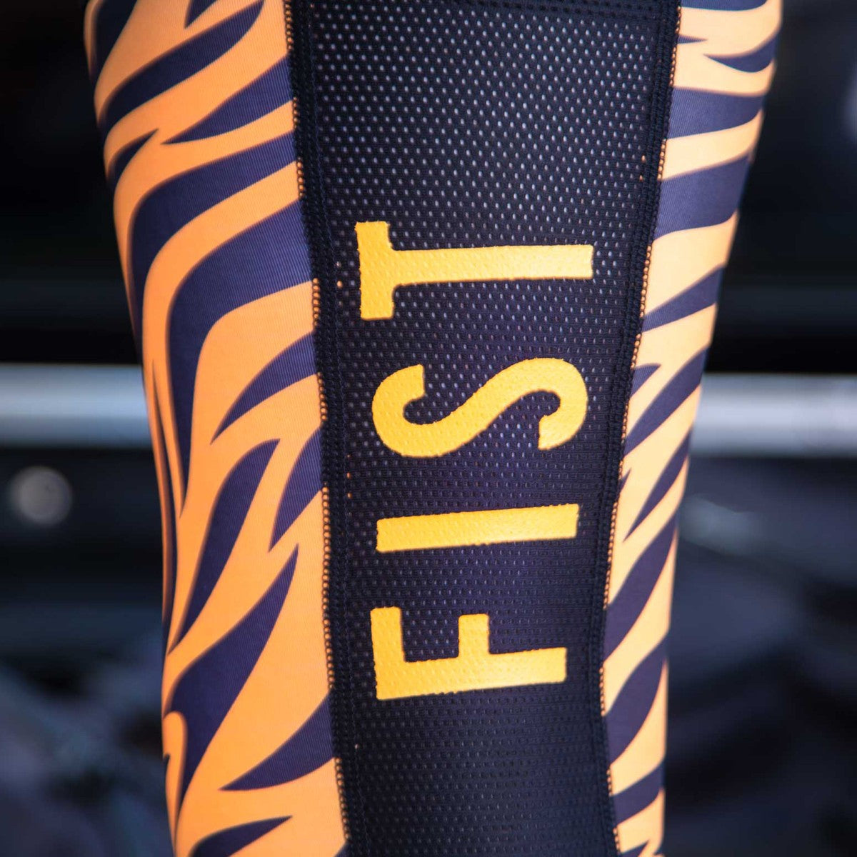 Fist Tiger | Beinling/Socke